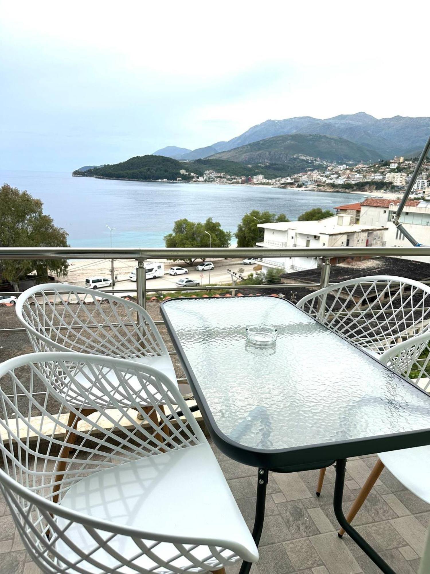 Rooms With View Himare Quarto foto