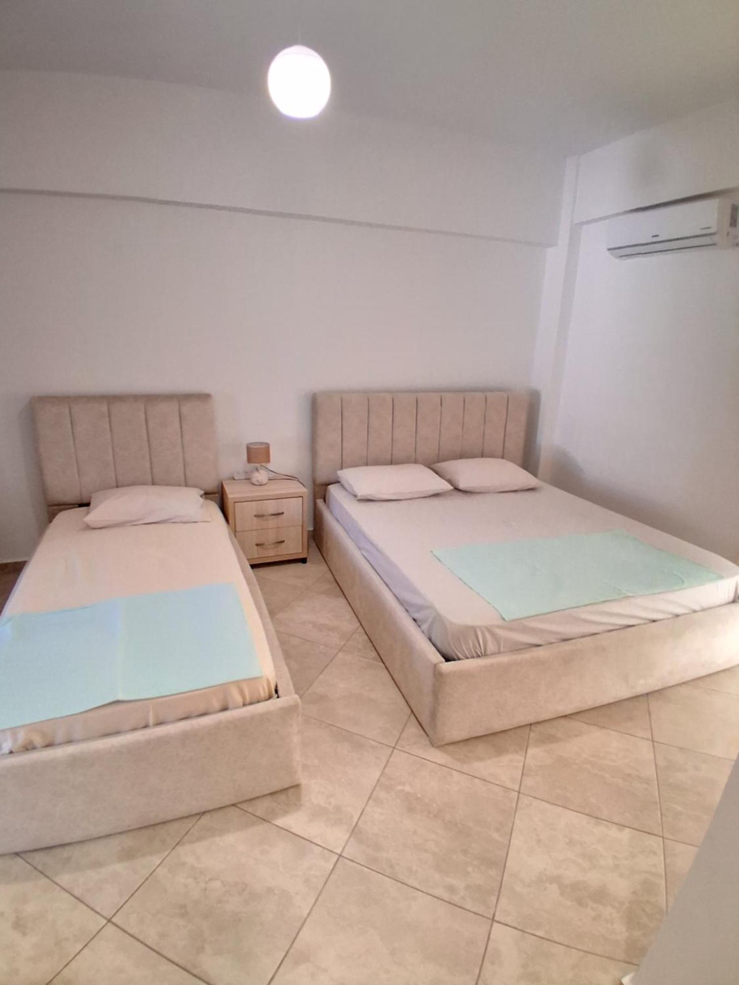 Rooms With View Himare Quarto foto
