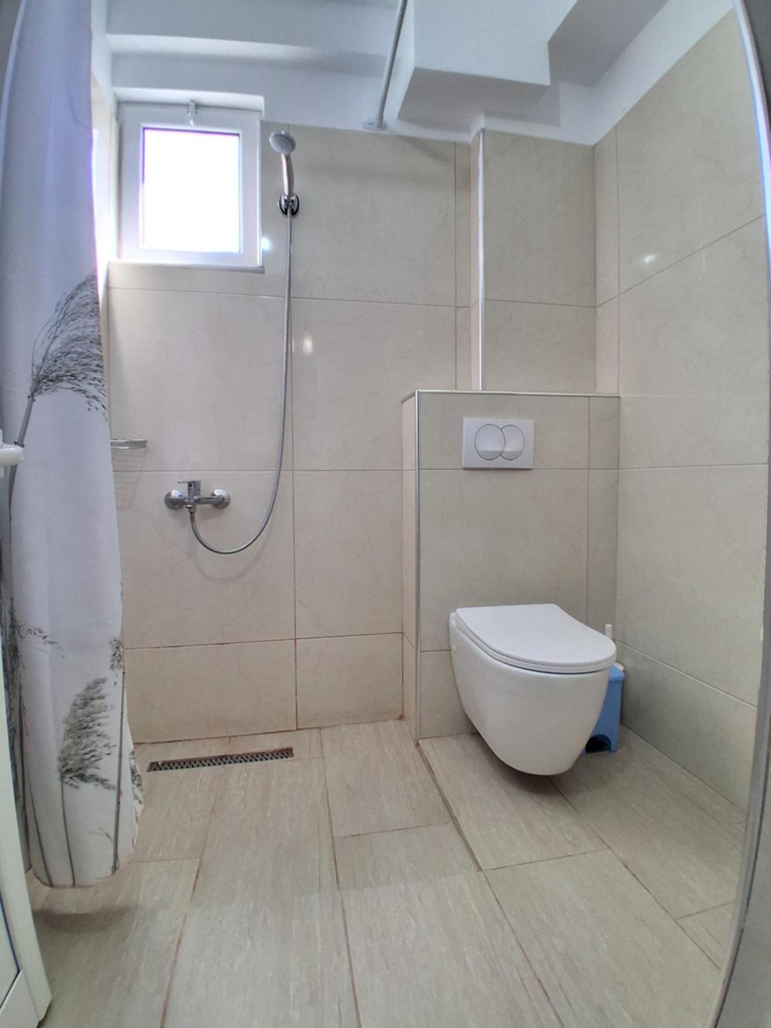Rooms With View Himare Quarto foto