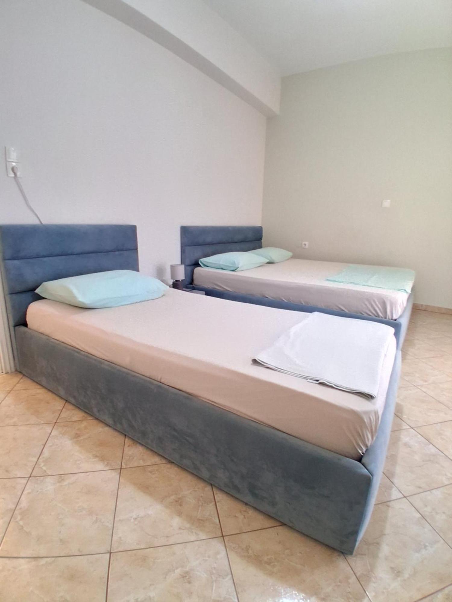 Rooms With View Himare Exterior foto