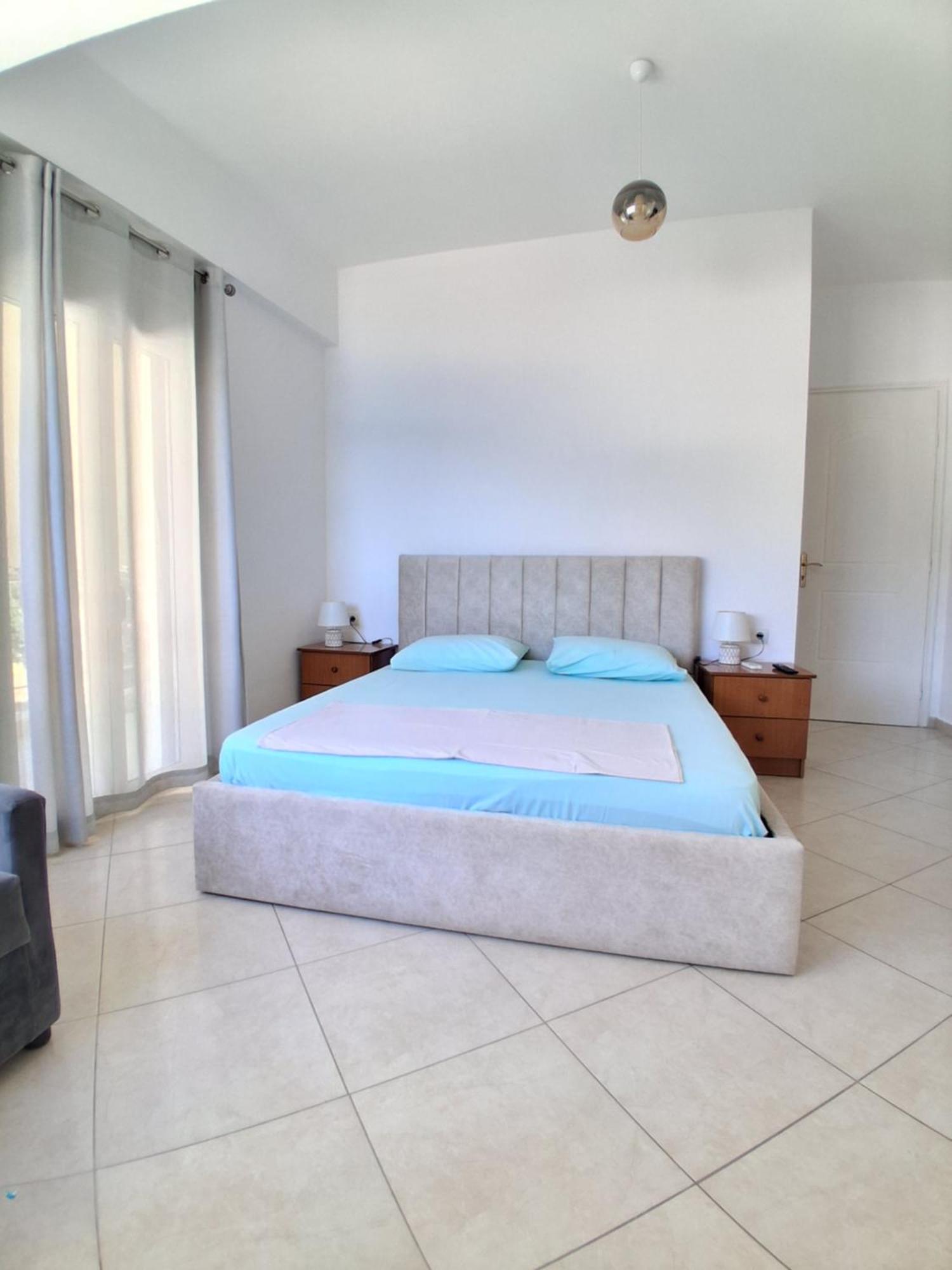 Rooms With View Himare Quarto foto